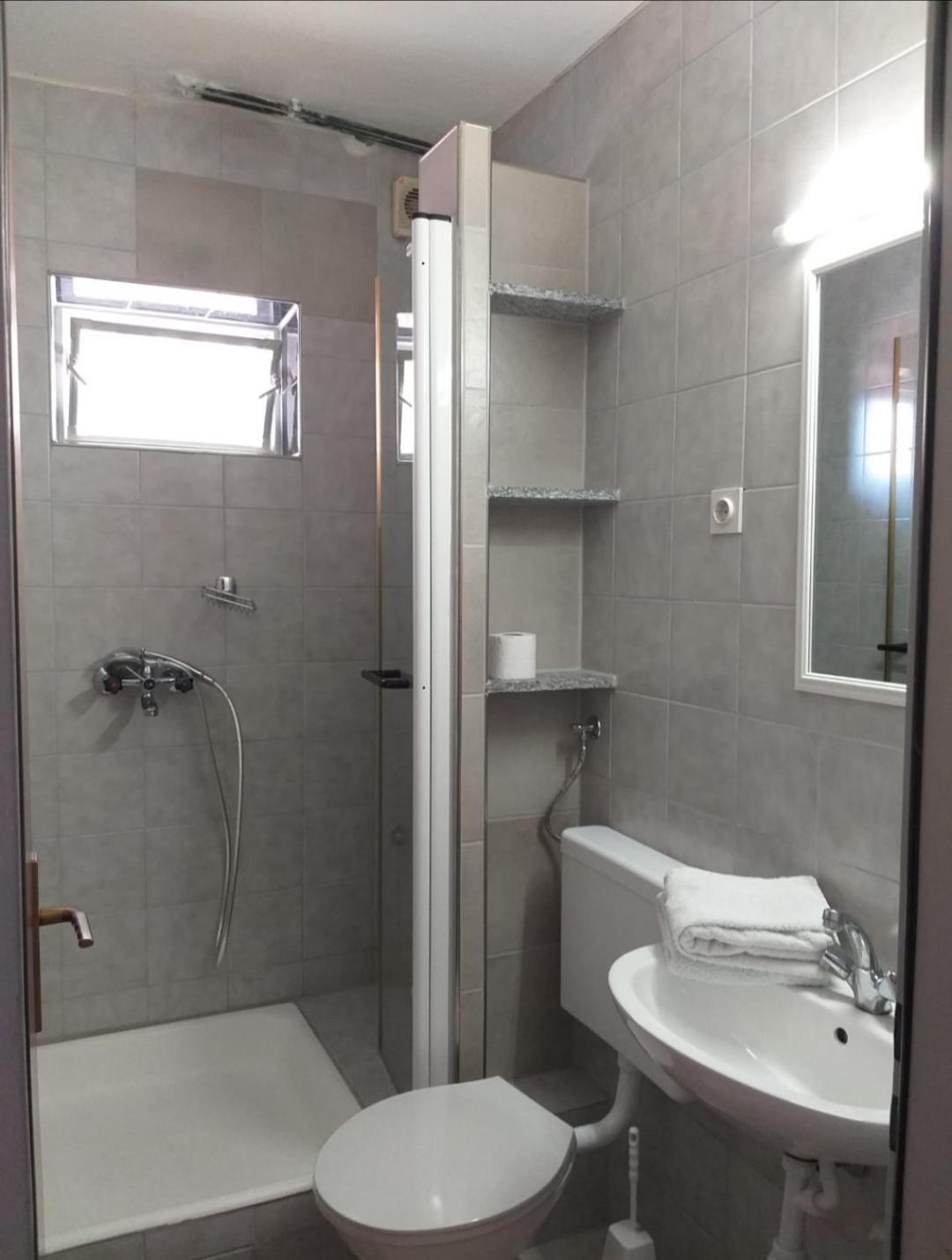 Beach Apartments Nemira Omis Exterior photo